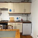 Central Modern Townhouse
